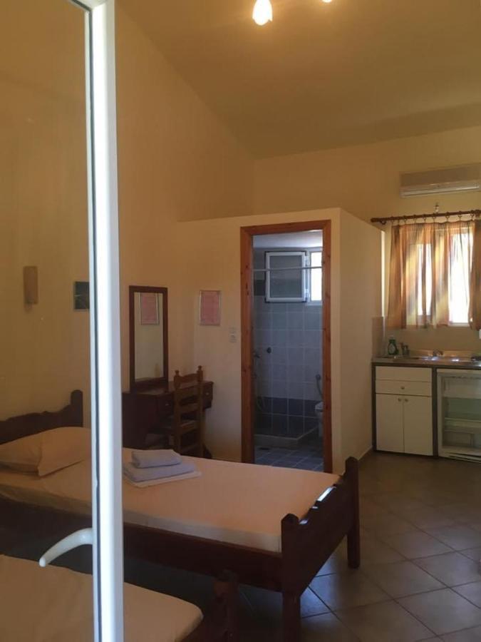 Pounta Apartments Vingláfia Екстериор снимка